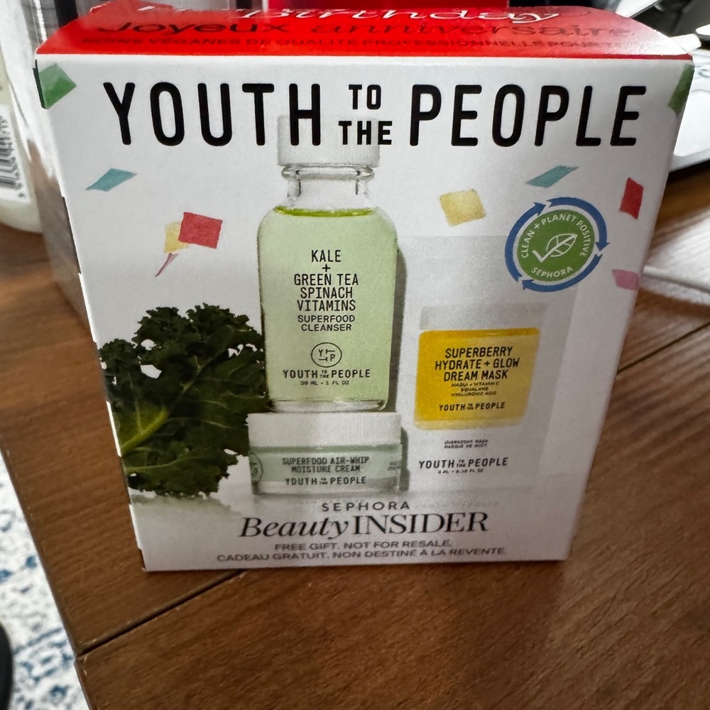 Youth to the People Skincare, 1 Box (3) Piece Set - NIB, never opened! - Picture 3 of 3